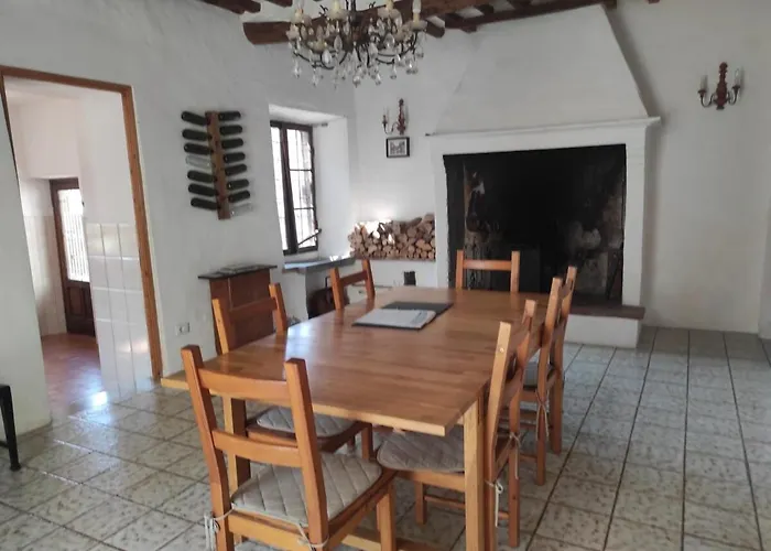 Traditional Tuscan Lucca District - Sleeps 6 Σπίτι διακοπών